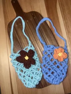 花モチーフ付きかぎ針編みバッグ