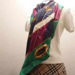 【送料込】VINTAGE Burberrys silk大判スカーフ