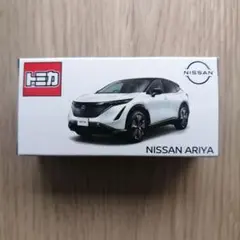 トミカ　非売品　日産　アリア　プリズムホワイト/ミッドナイトブラック 2トーンのサムネイル