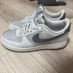 Nike Air Force 1 グレー/ホワイト