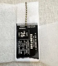 新品・未使用 COACH コーチ コンサート チケット バッグチャーム ブラック