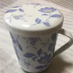 涼しげマグカップ   蓋、茶こし付き  新品