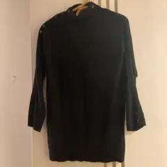 MAX&Co. ボタン付きタートルネックニット黒のサムネイル