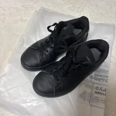 シューズ スニーカー