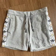 美品】アルチビオ 総柄 ロゴワッペン ショートパンツ ホワイト 36 春