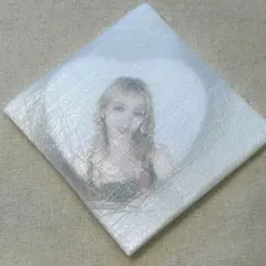 チェウォン fearnada 缶バッジ 未開封 lesserafim ソウル