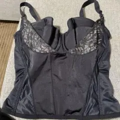 マルコ　黒いレース付きボディシェイパー E75 補正下着　ブラ