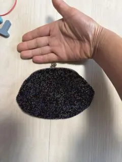 がま口コインケース 黒とカラフルなビーズ