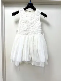 白いワンピース　フォーマル　サイズ120　１回使用のみ
