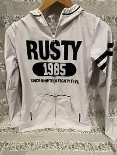 RUSTY ラスティ　ロゴパーカー　Mサイズ