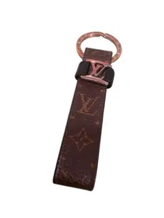 LOUIS VUITTON ダミエ グラフィット キーホルダー - メルカリ