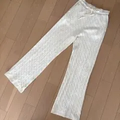 ユニクロ　ウォッシャブルニットケーブルパンツ　L アイボリー
