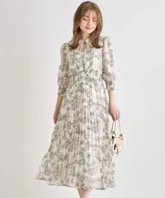 新品未開封＊トッコ　リボンシャーリングフラワープリーツワンピース　春夏上品清楚