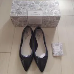 値下新品未使用 TEMPERATE テンパレイト ネイビー フラットパンプス38