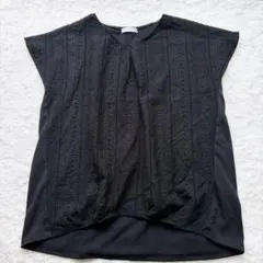 美品 ドレスキップ カットソー L 黒 花柄 透かし 異素材ドッキング 半袖のサムネイル