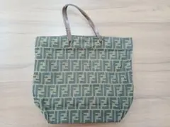 難あり　FENDI ズッカ柄 ハンドバッグ　かばん　ロゴ