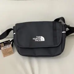 新品未使用　韓国正規　ノースフェイス　フラップ　クロスバッグ　ブラック