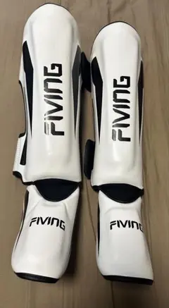 FIVING ボクシング レガース パーフェクトレッグガード Mサイズ　脛当てのサムネイル