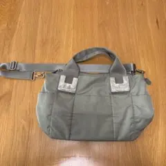 イアパピヨネ ショルダーバッグ オリーブ