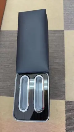 Item thumbnail for item 81c612c2-ff99-4523-a305-f3e72a64b3f9