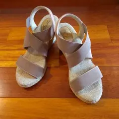 【美品】レディースサンダル　ベージュ　ヌードカラー