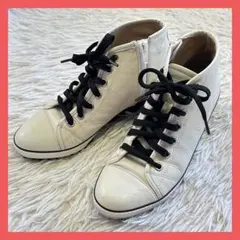 Item thumbnail for item ad71b843-47e6-4650-a0ee-6dcae4817f97