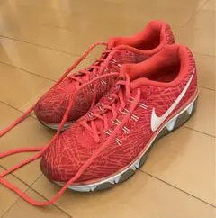 NIKE スニーカー　24.5