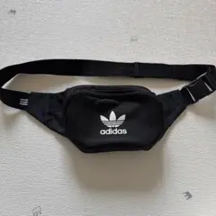 アディダスオリジナル ボディーバック