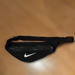 Nike ボディバッグ ブラック
