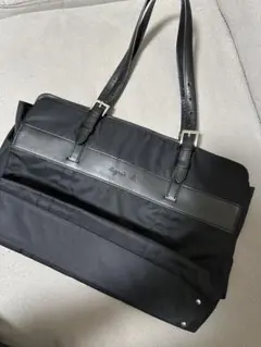 agnes b. ブラックビジネスバッグのサムネイル