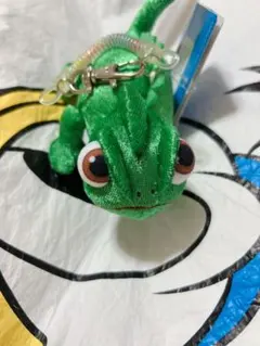 ディズニー　パスカル　ぬいぐるみ　チャーム　ラプンツェル　キーチェーン