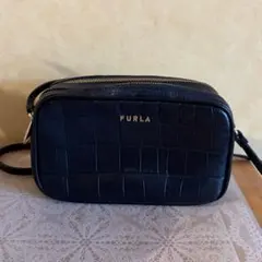 り*場様 FURLA ショルダーバッグ　キルティングブラック
