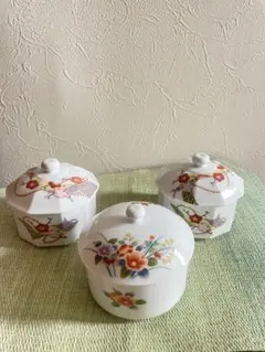 未使用品　 有田焼 錦松梅 蓋付小鉢 3個セットのサムネイル