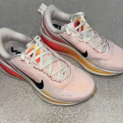 Nike ランニングシューズ ホワイト/オレンジ/ピンク