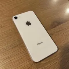 美品！期間限定出品！Apple iPhone 8 ゴールド　本体