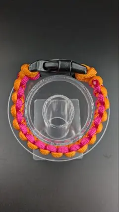 【小さめ】【コブラ編み】オレンジとピンクのパラコードブレスレット
