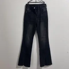SHEIN DAZY Mサイズ フレアパンツのサムネイル