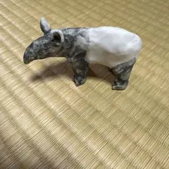 グリーンジャスパーの豚 彫刻 天然石置物 パワーストーン ラッキー 約1.4キロ グリーンジャスパーの豚 彫刻 天然石置物 パワーストーン ラッキー 約