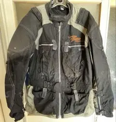 Item thumbnail for item d3cd2d68-9825-4591-bccc-c0729ca69c8a