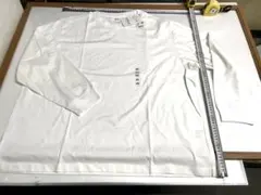 大きなサイズ　ユニクロ　エアリズム　長袖UVカットTシャツ 4XLサイズ★き40