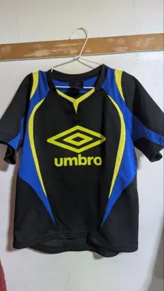 umbro スポーツシャツ 黒/青 サイズ130