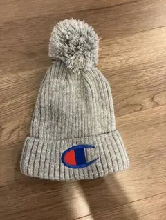 Champion グレー ニット帽 52cm ポンポン付き