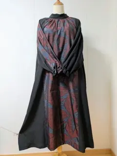 大島紬●ハイネック、後ろリボン長袖ゆったりロングワンピース、ドレス●着物リメイク