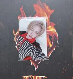 Item thumbnail for item e3b9835d-a938-45e9-9597-666ce3a3f63f