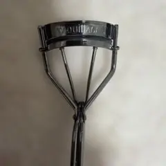 MAQuillAGE アイラッシュカーラー ビューラー 本体のサムネイル