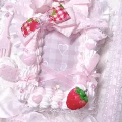 ホイップデコ トレカケース 量産型 平成女児 ピンク いちご