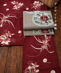 【アンティーク着物】雰囲気ある大柄 可愛い 袖丈長め