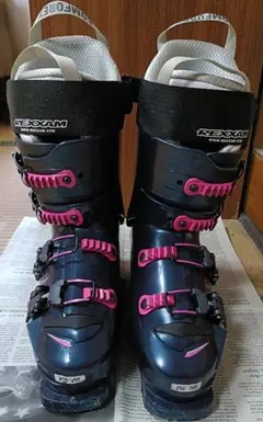 スキーブーツ25.5