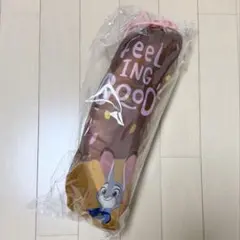 ディズニーストア　ズートピア　シートクッション　ポーチ入り　未使用　未開封