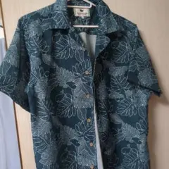 半袖シャツ